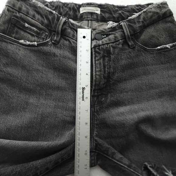 Good American Good Vintage Straight Leg Jeans - Picture 8 of 9